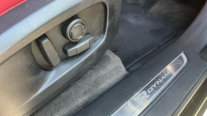 Jaguar F-Pace 2.0 D200 R-Dynamic Black 5dr Auto AWD Diesel Estate